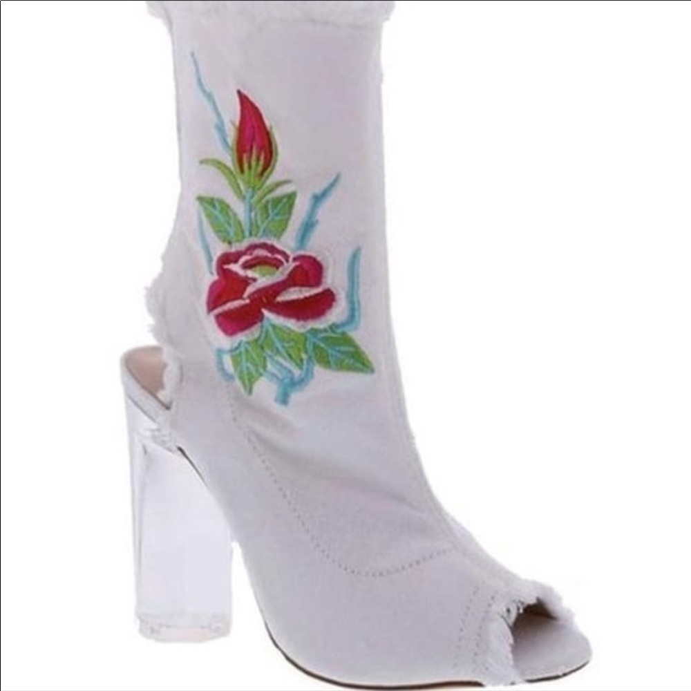 Penny Loves Kenny Roadie Peep Toe Bootie White
